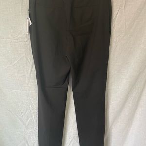 Calvin Klein trouser leg pants. Black size 6. Never worn, tags on.